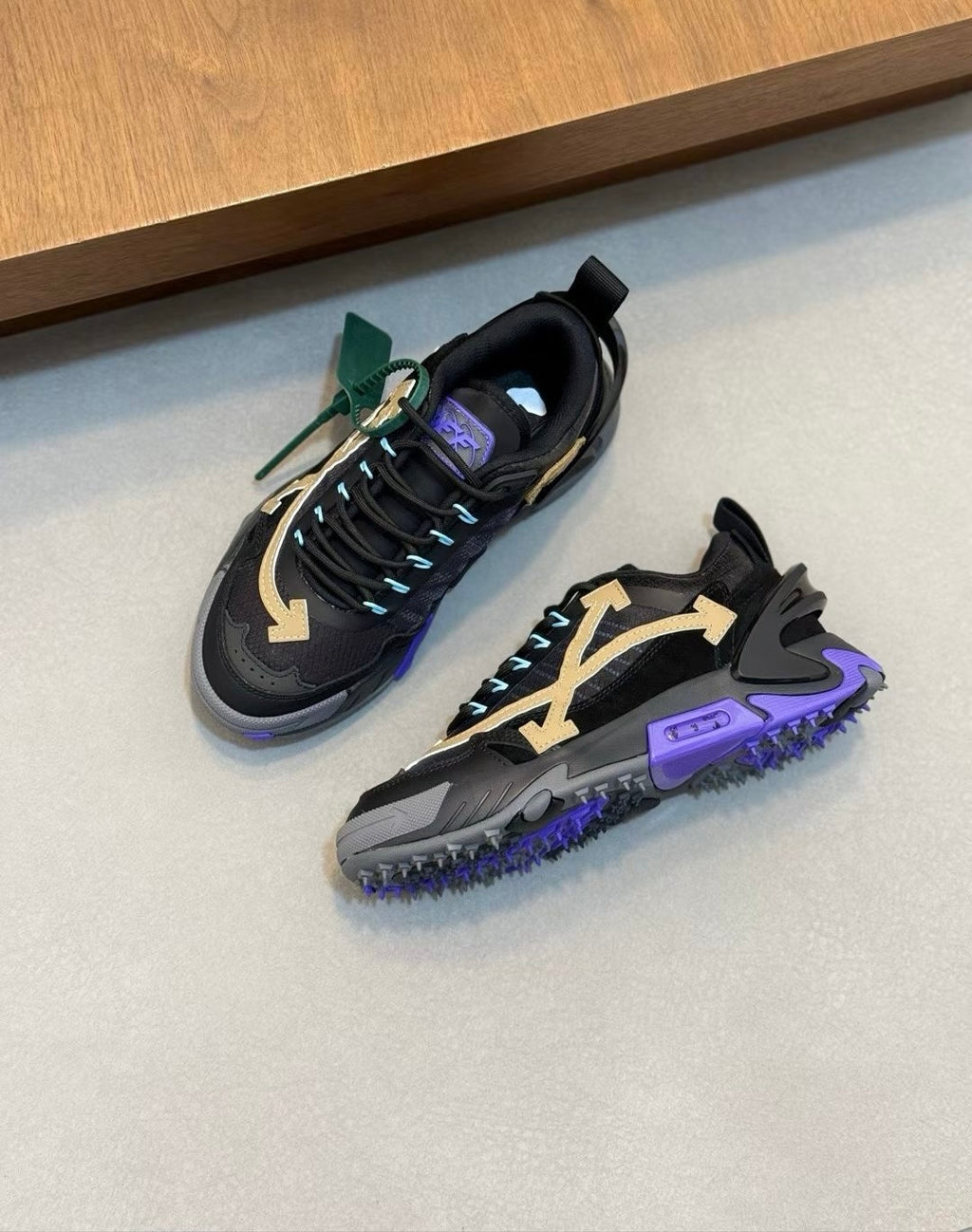 Off-white Odsy 2000