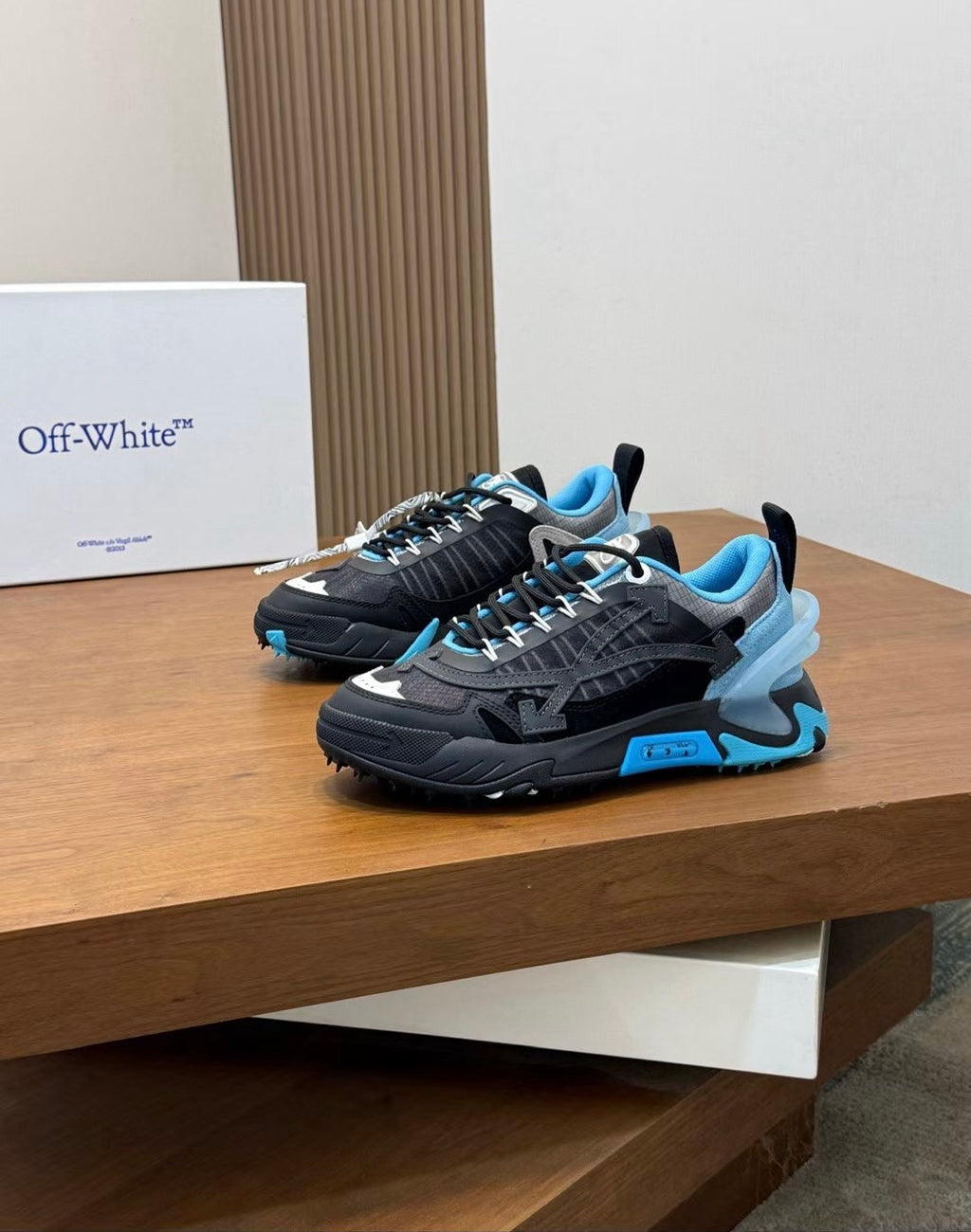 Off-white Odsy 2000