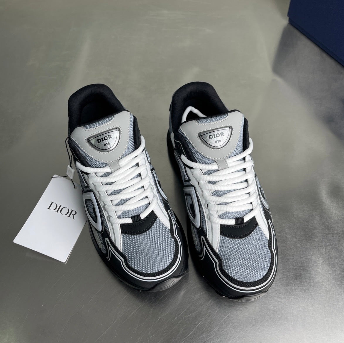 Dior B30