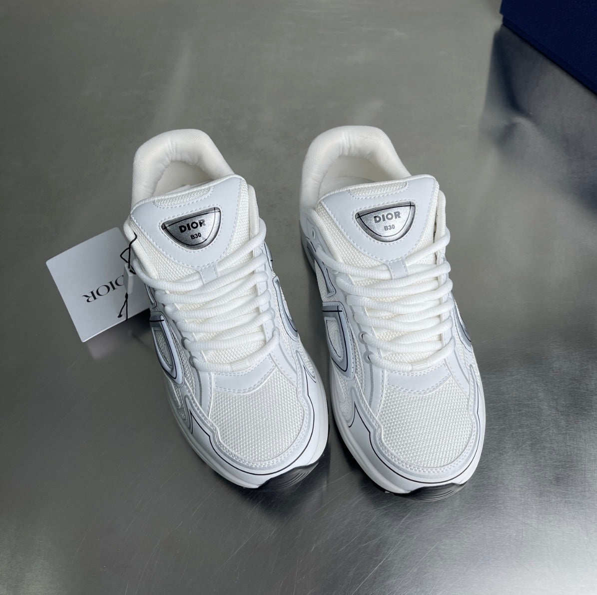 Dior B30