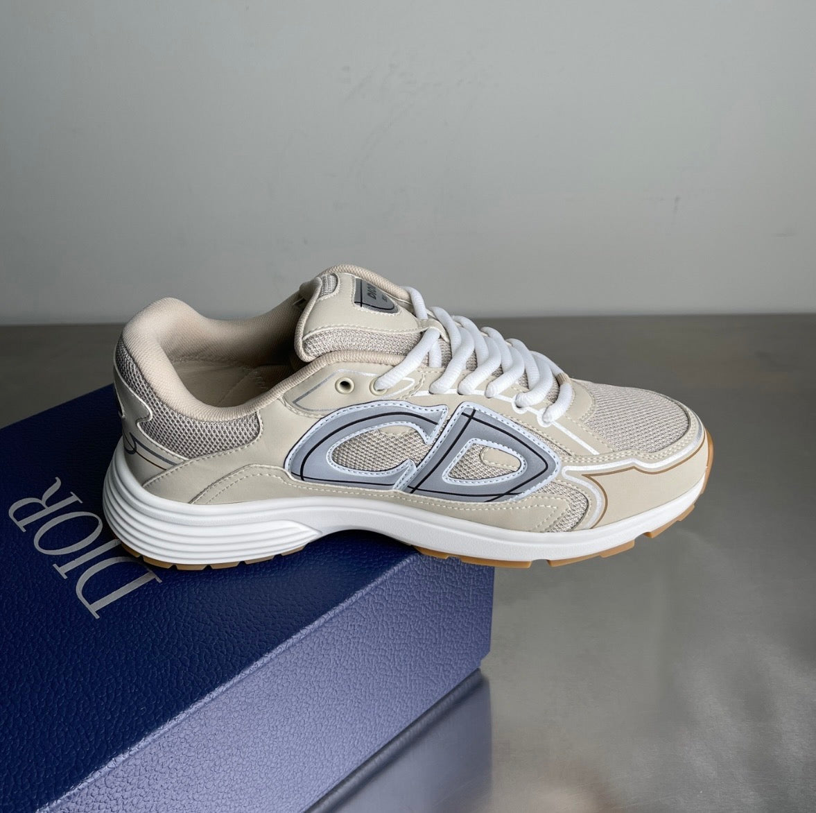 Dior B30