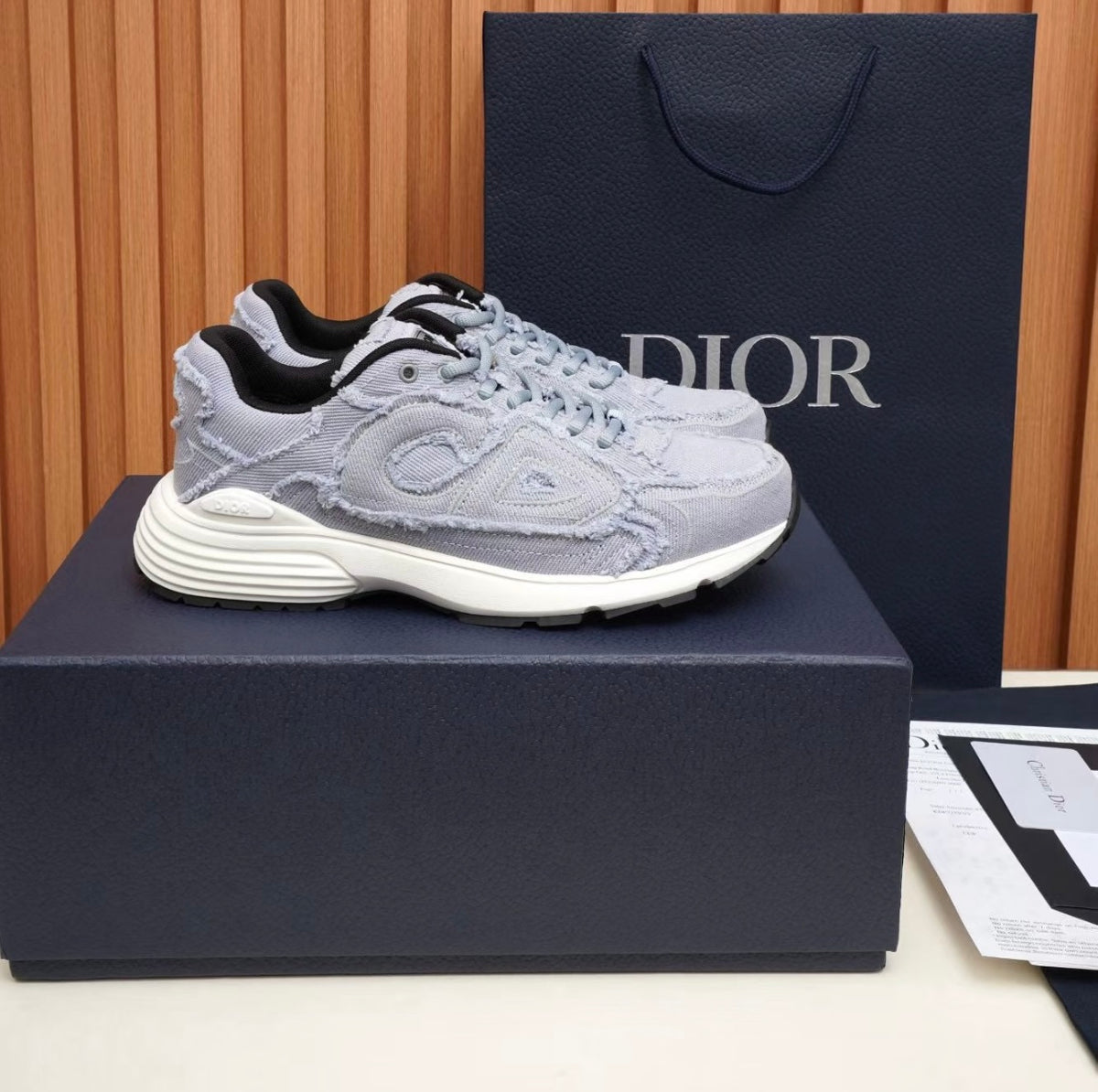 Dior B30