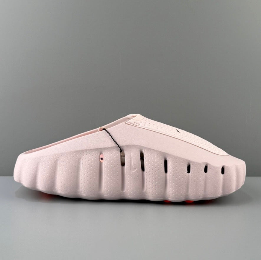 Nike Mind 001
