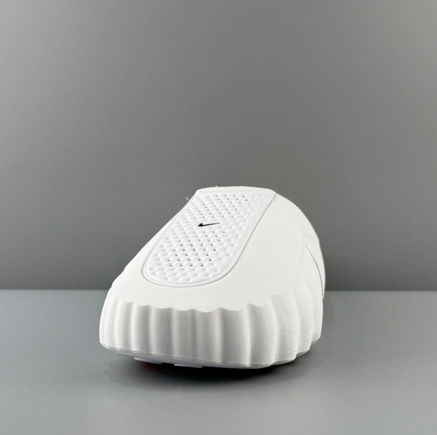 Nike Mind 001