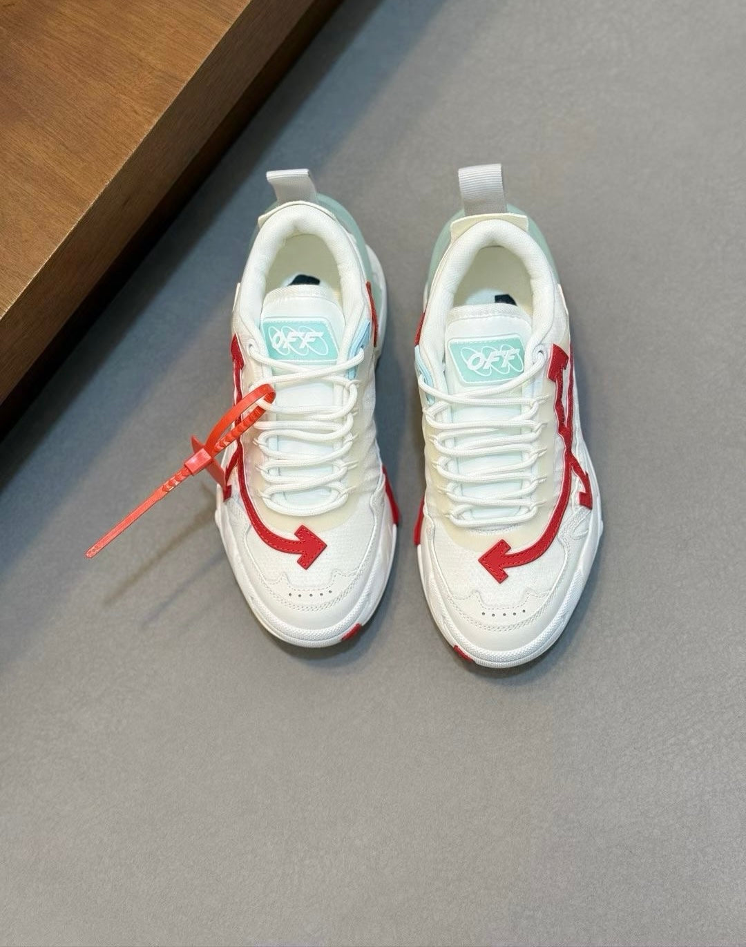Off-white Odsy 2000